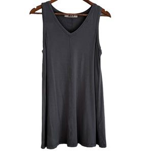 FLAX Grey V-Neck Sleeveless Tunic Small